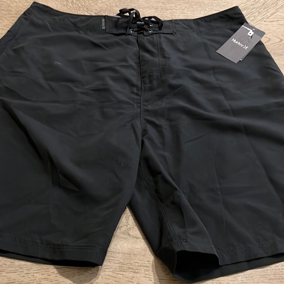 Hurley swim trunks - Picture 2 of 3